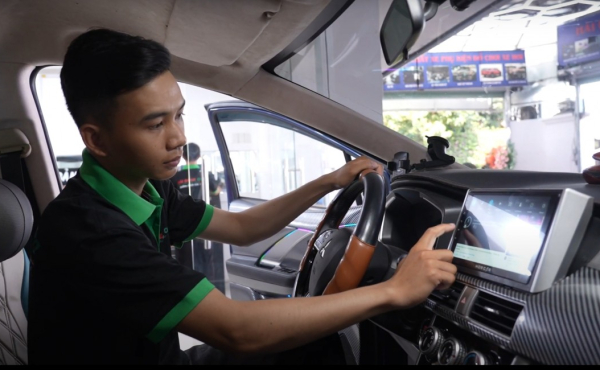 Sôi động thị trường chăm sóc ô tô